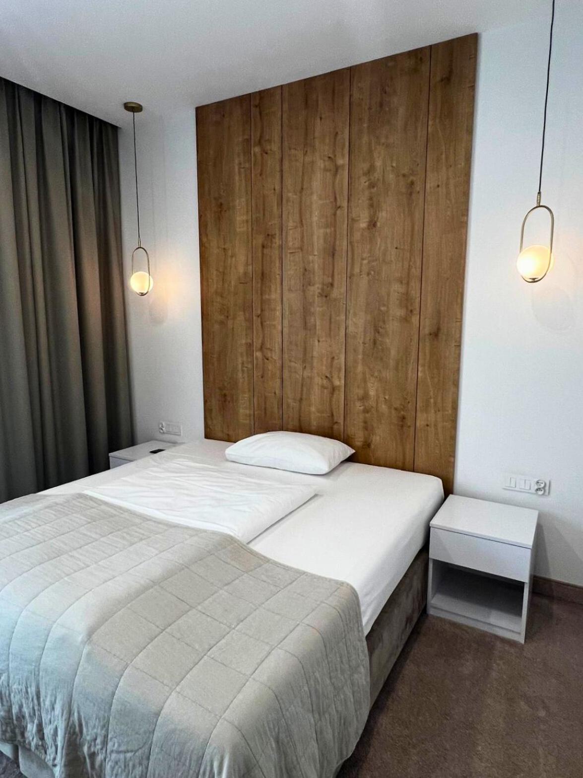 Hotel & Restauracja Nad Sandela Lubawa Bagian luar foto