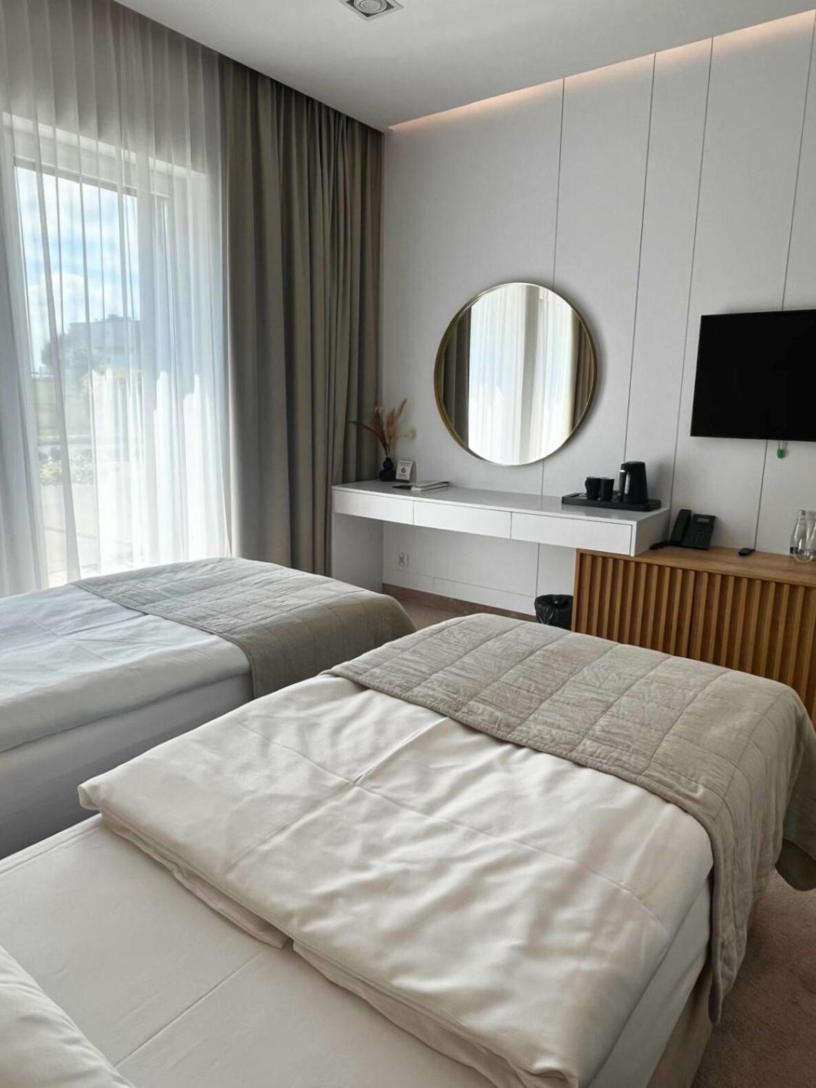 Hotel & Restauracja Nad Sandela Lubawa Bagian luar foto